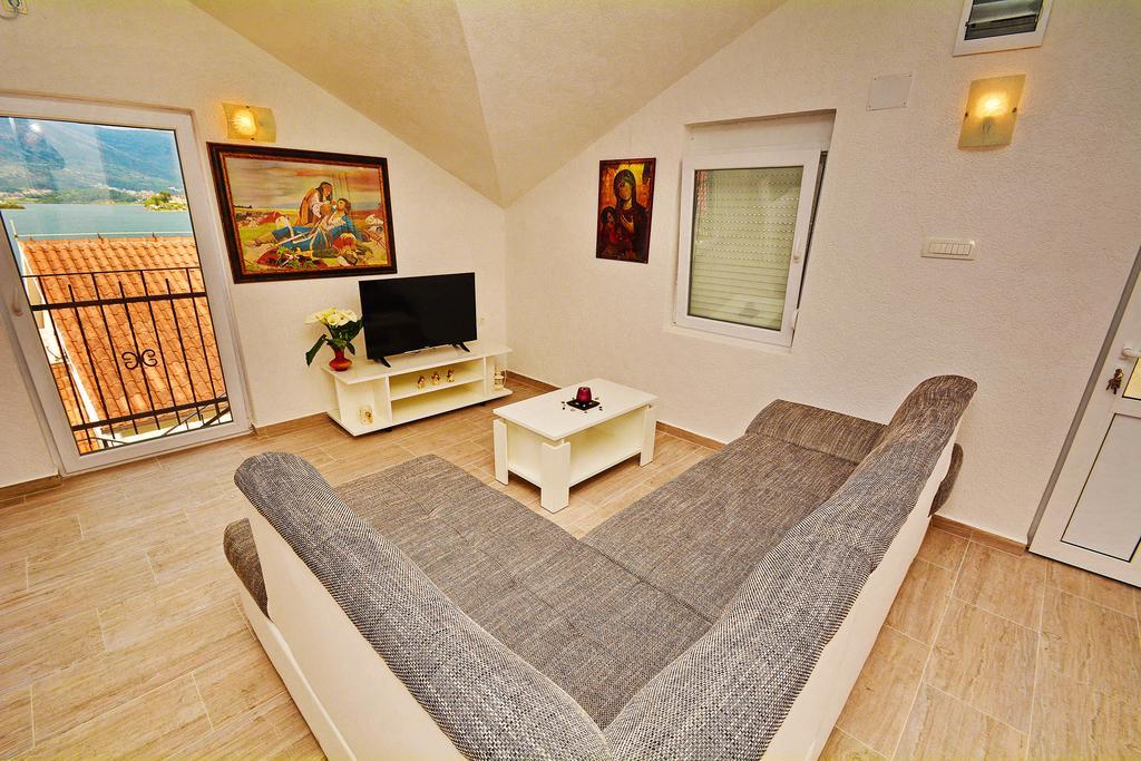 Apartments Bella Di Boka Tivat Exteriör bild